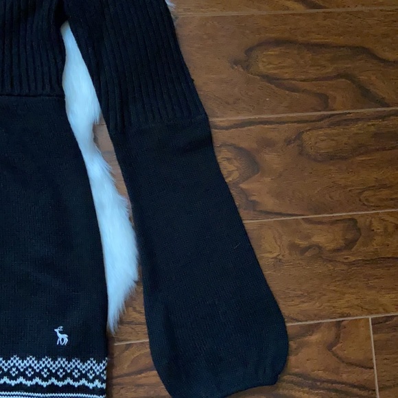 Nevada cute sweater dress/top in size M (10-12) - Picture 8 of 8